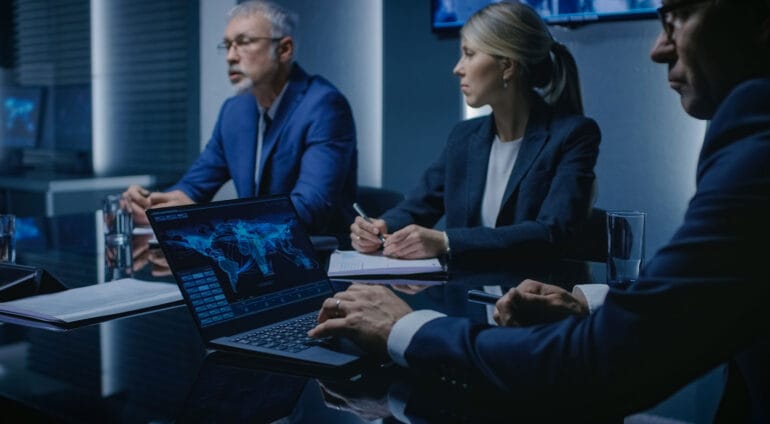 Imagem institucional da RM2 Intelligence Partner, especialista em prevenção a fraudes e segurança da informação.