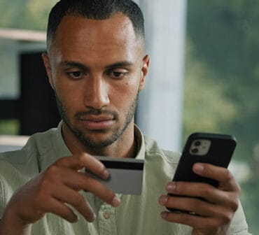 Imagem institucional da RM2 Intelligence Partner, especialista em prevenção a fraudes e segurança da informação.